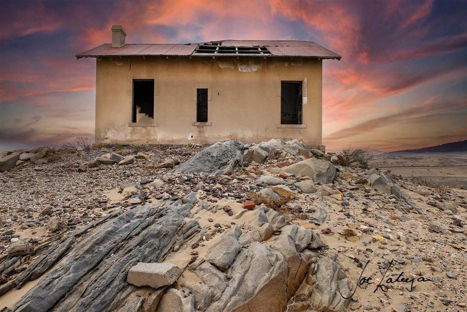 Namib desert house 5